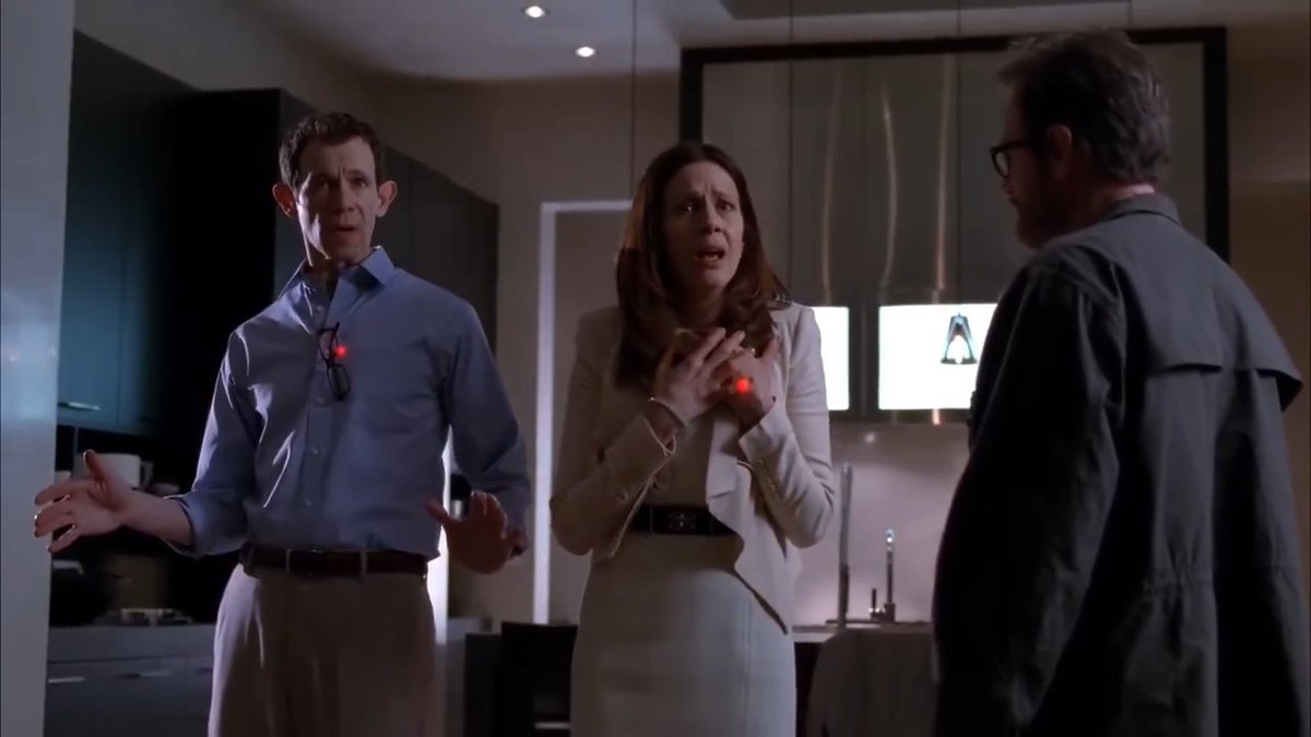 What’s interesting is that Walt is ok with everybody thinking that Gretchen and Elliot are the ones giving their money to walts kids, when in fact only Gretchen and Elliot know it’s Walt’s money. This shows that the most important thing to Walt’s ego, is that Gretchen and Elliot know that he was successful on his own, without them