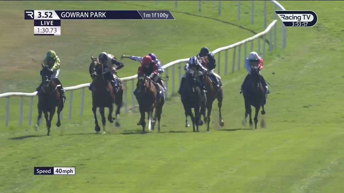 ✅ Star Performer preserves her unbeaten record with a smooth Listed win!