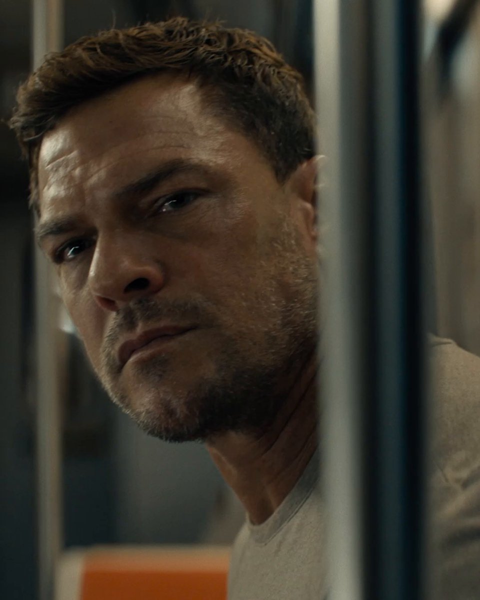 Enough talk. Stream REACHER Season 4