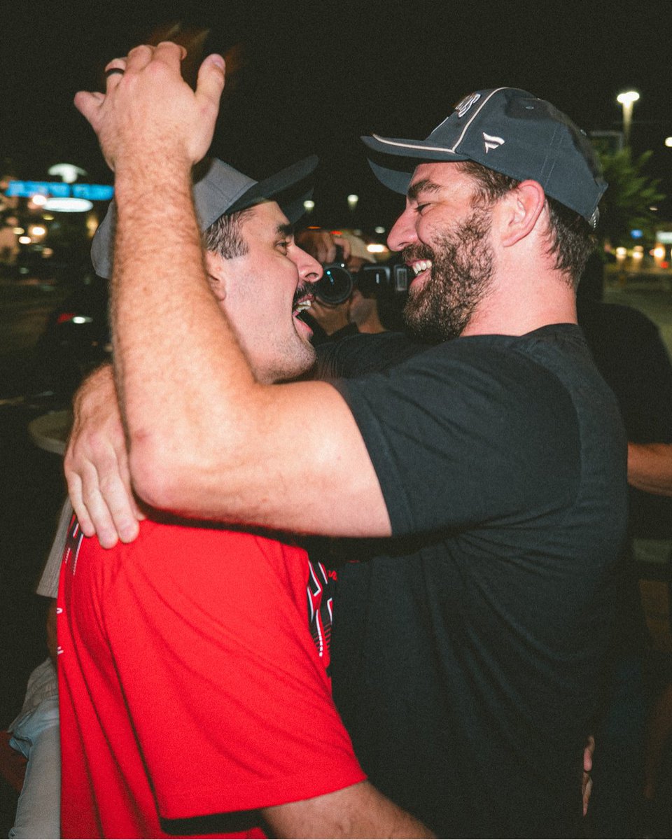 Marty surprising Jarvy is the cutest thing you'll see this week