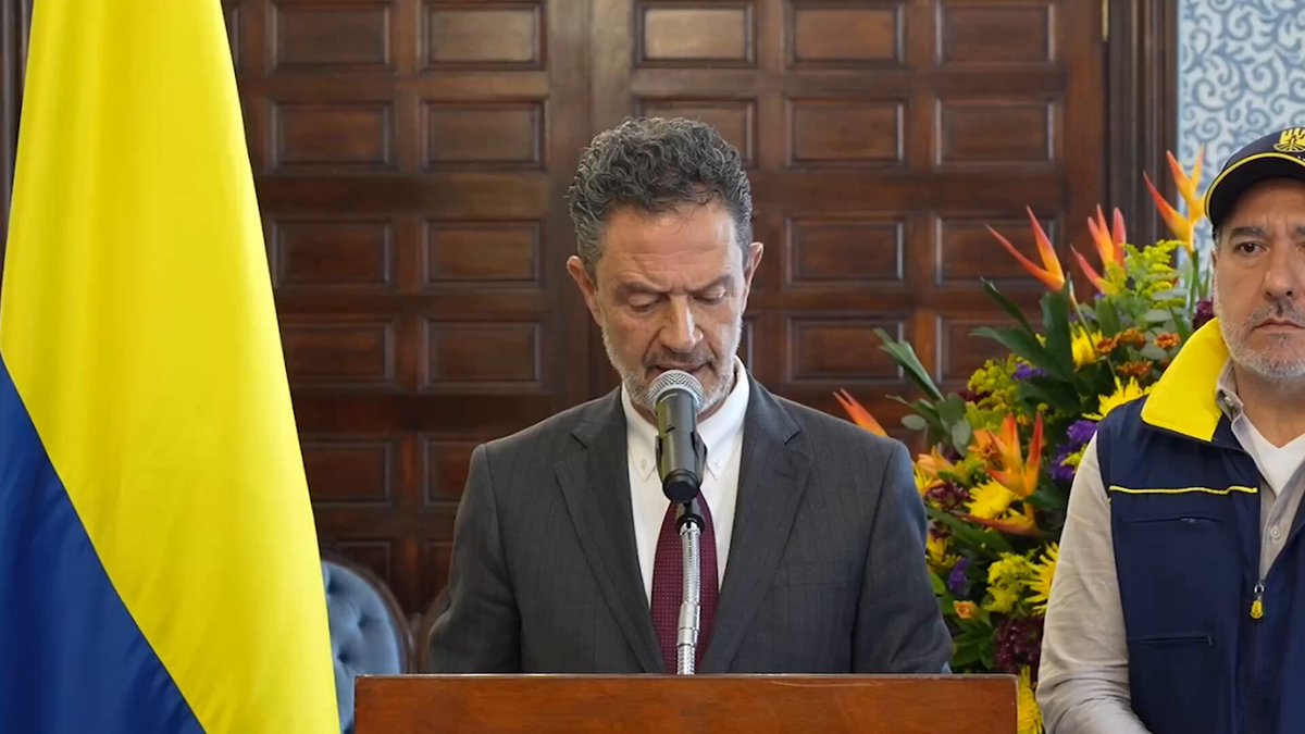 Desde el Palacio de San Carlos, el canciller Omar Bula Escobar informó sobre las acciones adelantadas por la Cancillería, en coordinación con la UNGRD🇨🇴, para responder a la emergencia causada por el terremoto del 10 de agosto. 👇