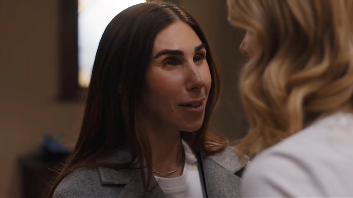 First look at Zosia Mamet in the official trailer for FX’s ‘Adults' Season 2. The show follows a group of twenty-somethings in New York as they navigate adulthood, relationships and the responsibilities that come with growing up.