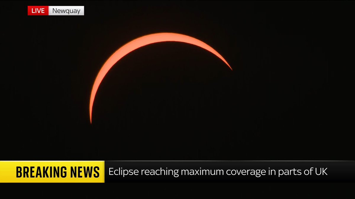 BREAKING: Watch the moment a partial solar eclipse reaches maximum coverage in parts of the UK Follow our live blog for more: 📺 Sky 501, Virgin 602, Freeview 233 and YouTube