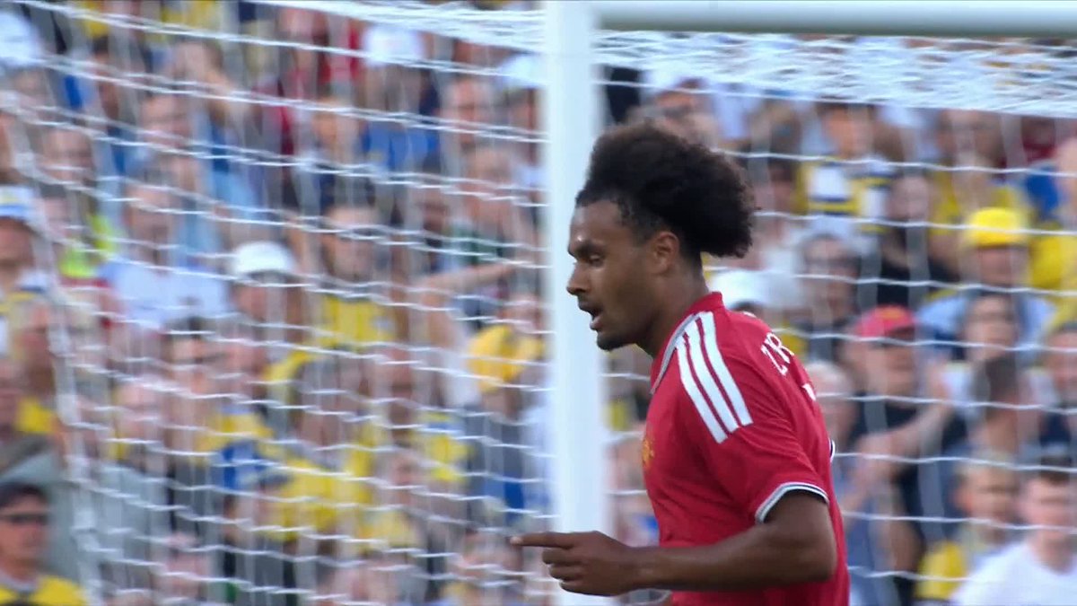 That run by Mbeumo 😮💨 What a goal! Via ITV Football