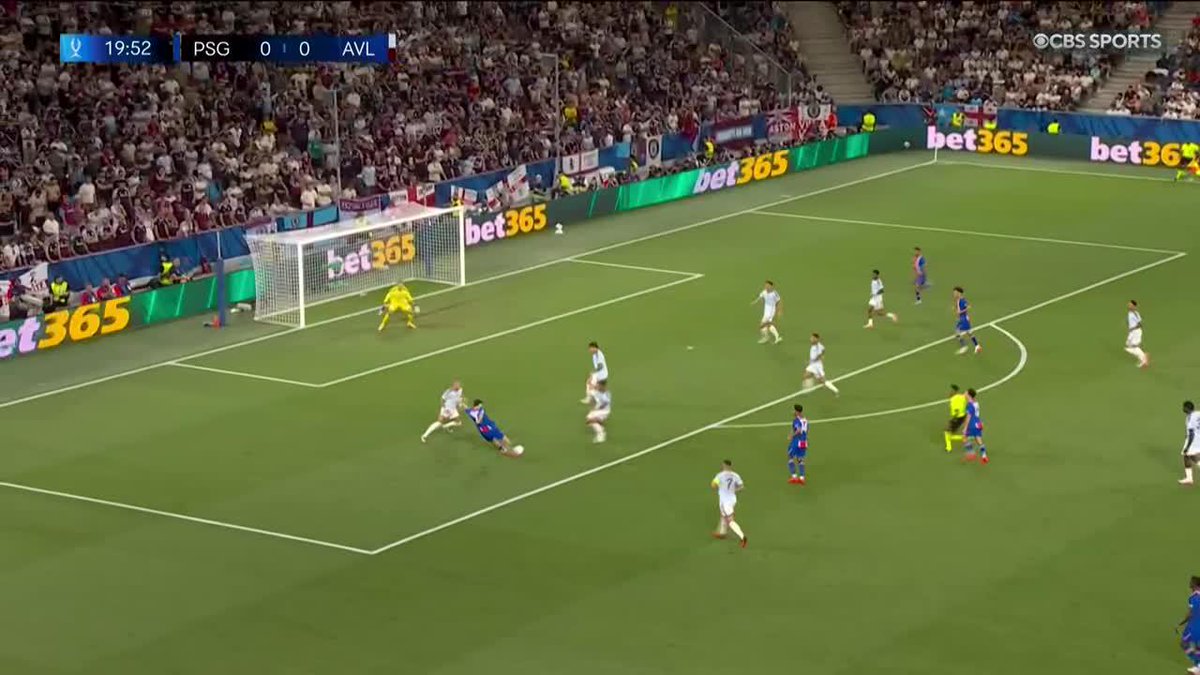 Khvicha Kvaratskhelia is BACK like he never left 🔥 The Georgian superstar with a golazo to give PSG the lead vs. Aston Villa in the UEFA Super Cup 💥 Stream PSG vs. Aston Villa in the UEFA Super Cup on Paramount+ 📺