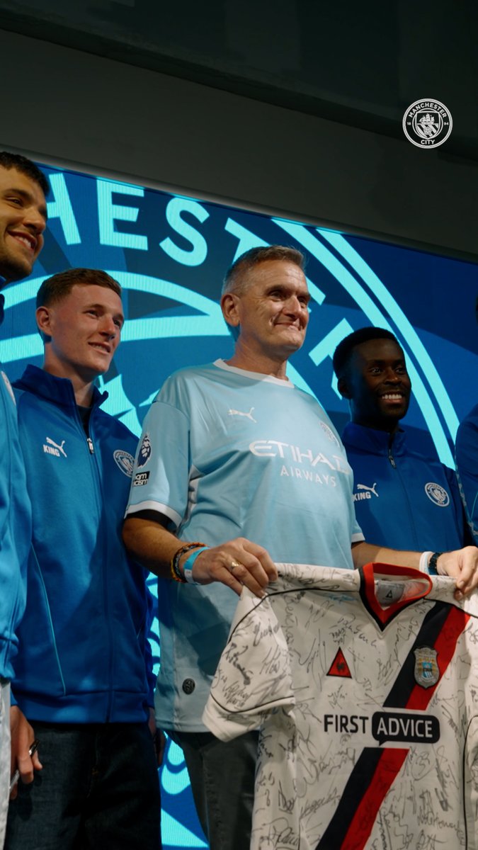 "It's a dream come true." 🩵 Come behind the scenes as fans met GIANLUIGI DONNARUMMA, Marc Guehi, Elliot Anderson and Gerónimo Rulli at our Stadium Store 🤝