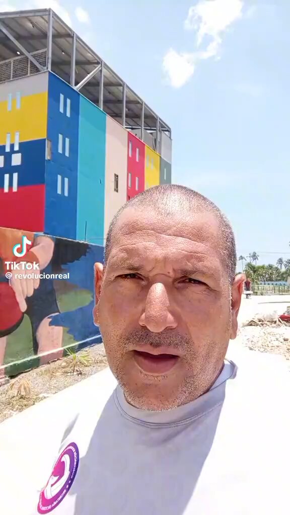 Me encontré este video en TikTok de un ciudadano común venezolano. Y digo: Sigan subestimando al pueblo venezolanos.