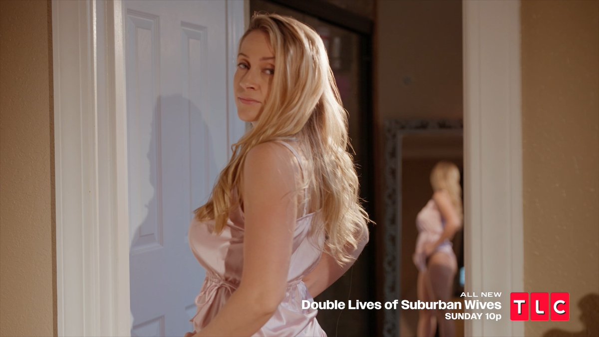 What does the pastor's daughter do for work? 👀 #DoubleLivesOfSuburbanWives Sundays at 10P on TLC.