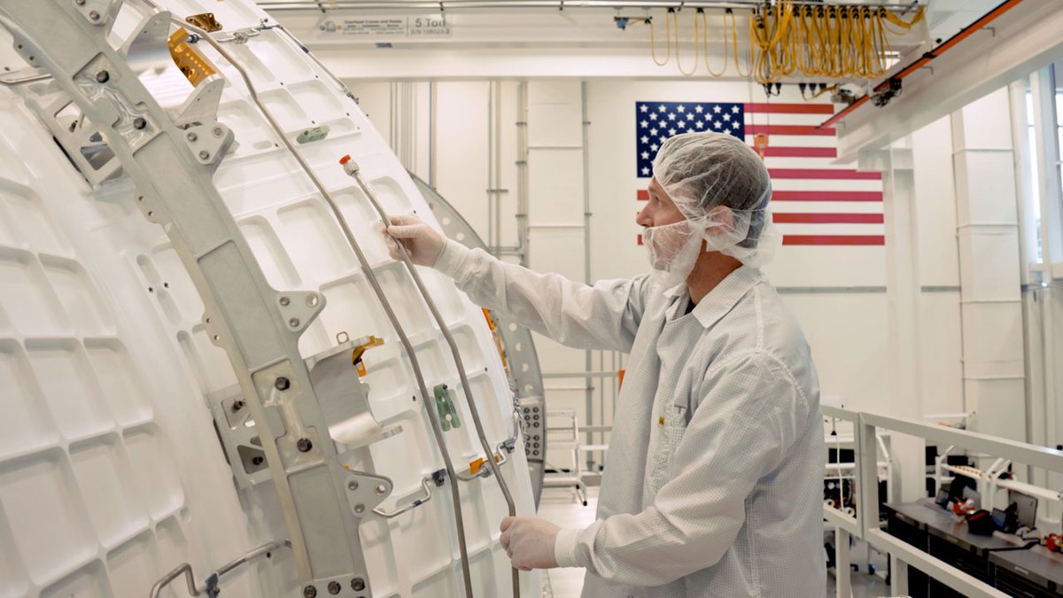 Our space stations and satellites use fluid systems to transport oxygen, water, coolant, and fuel. We manufacture, test, and integrate these systems in-house with the speed, precision, and scale required to build next-generation space infrastructure, starting with Haven-1.