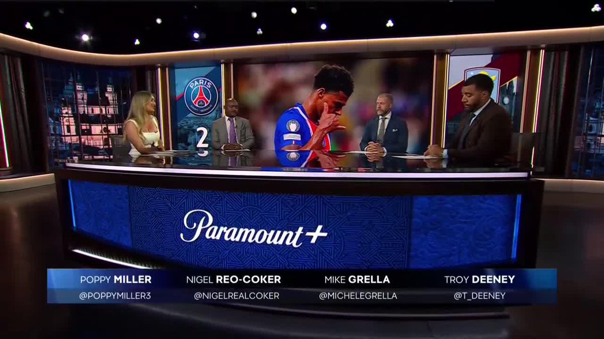 🚨 Mike Grella 🇺🇸 : « Ce club a recruté les trois joueurs les plus forts du monde : Mbappé 🇫🇷, Neymar 🇧🇷, Messi 🇦🇷 et A DÉPENSÉ DE L’ARGENT SANS RIEN CONSTRUIRE. (…) Mais la beauté de ce sport, c'est qu'il faut assembler toutes les pièces du puzzle… pas seulement les joueurs, les entraîneurs et les propriétaires… mais aussi les gens qui coupent la pelouse ou les supporters… ET LE PSG L’A FAIT AVEC CETTE MANIÈRE. ✨❤️💙 (…) D’AUTRES ÉQUIPES COMME LE REAL MADRID CONTINUE DE TOUT MISER SUR L'ARGENT ! 😬 »