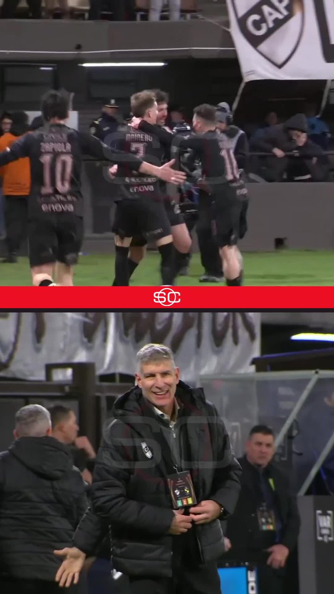 EL TITÁN SABE DE ESTAS COSAS... Martín Palermo metió cabezazo al aire y así reaccionó en el gol de Luciano Giménez para el primero de Platense contra Coquimbo en la #Libertadores.
