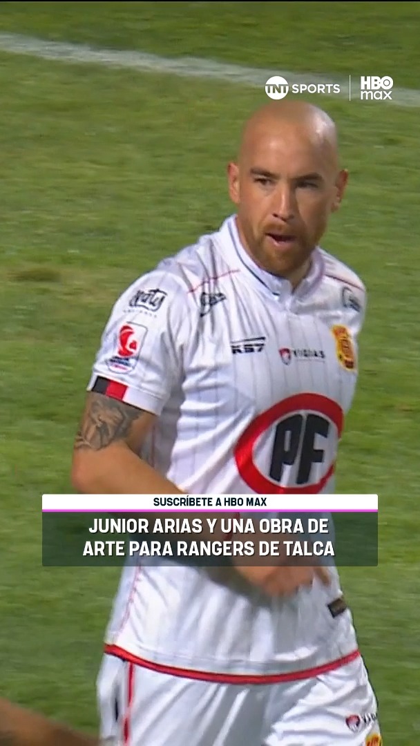 Increíble, Junior Arias se equivocó y la mandó adentro. Es su primer gol en Rangers