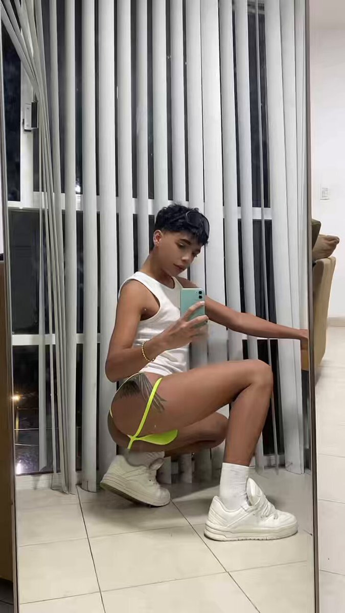 Quiero un marido que me mantenga 👅