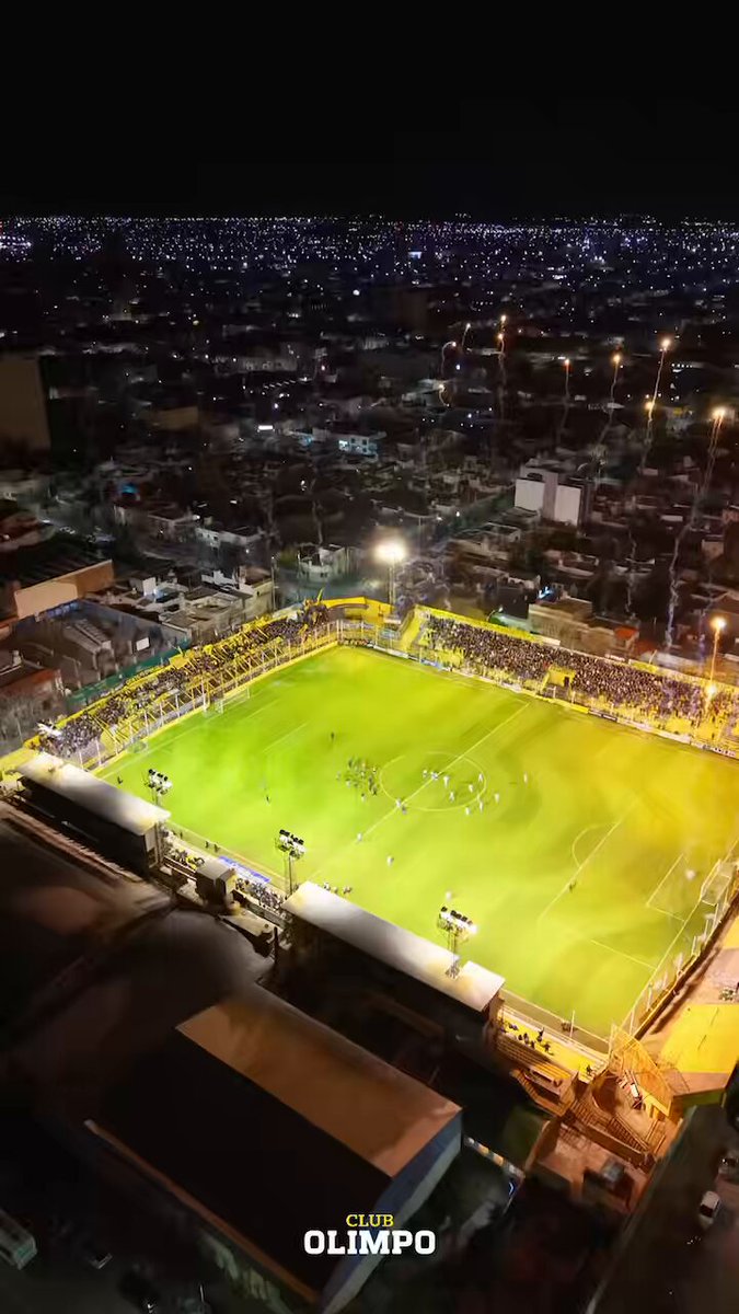 🎆 𝗤𝘂𝗲́ 𝗺𝗮𝗿𝗮𝘃𝗶𝗹𝗹𝗼𝘀𝗼 𝗳𝘂𝗲 𝗵𝗼𝘆 🤩 . 💛🖤