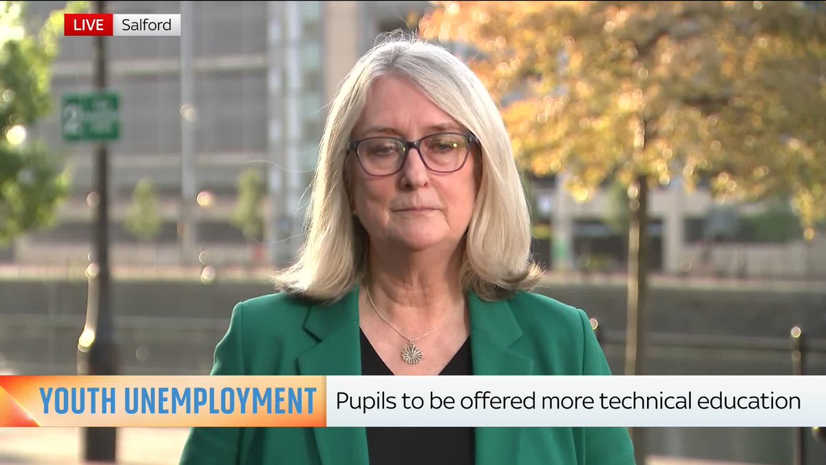 "Students making decisions today about going to university will not be on the Plan 2 student loan system." Skills minister Jacqui Smith says the government will "continue to look" at ways to make student loans "as fair as possible".