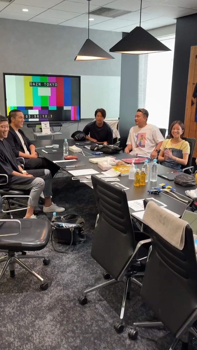 ⚽フットボールタイム再開‼ FIFAワールドカップ振り返り大反省会?!では 🔸採用された新たな試みを本音トーク 🔸番組でしか聞けない裏話 をお届け！ さらにJ1開幕戦レビューも👍 お見逃しなく👀 📺内田篤人のFOOTBALL TIME #273 📅8/13(木)夜 DAZNで配信予定 #フットボールタイム #だったらDAZN