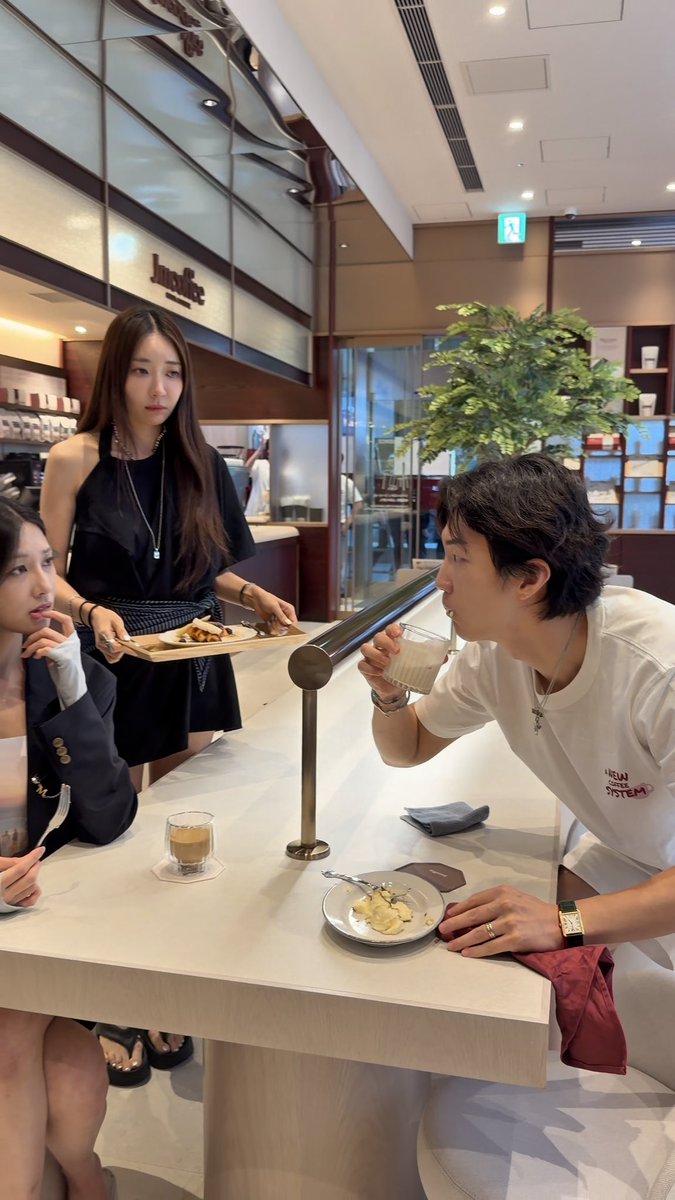 どうしよう… あ、でもチーズケーキ本当美味しかったな🧀