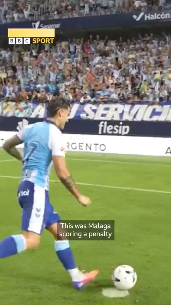 Fulham's pre-season friendly against Malaga ended in bizarre fashion on Wednesday, with the Spaniards taking a penalty into an empty net as Alvaro Arbeloa's side headed down the tunnel. 😮