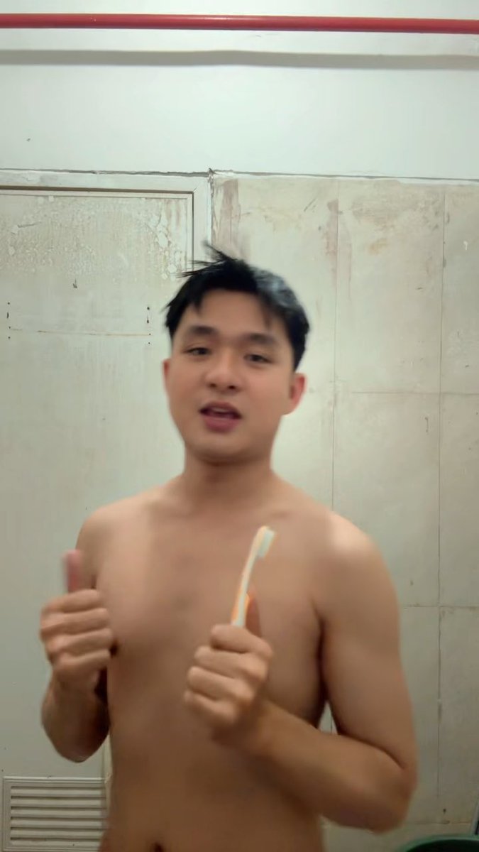 aku cowo yang paling manly ah~