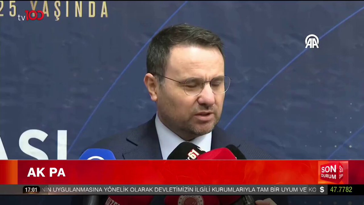 Adalet Bakanı Akın Gürlek: "4 Nisan 2015’teki Fenerbahçe otobüsüne silahlı saldırı dosyası, Adalet Bakanlığı Ceza İşleri Genel Müdürlüğü bünyesindeki Faili Meçhul Suçlarla Mücadele Bürosu ve Trabzon Başsavcılığının çalışmalarıyla yeniden ele alındı. HTS baz istasyonu kayıtları ve tüfeğin ele geçirilmesi gibi yeni deliller doğrultusunda 5 kişi hakkında gözaltı kararı verildi; 4 kişi yakalanırken 1 kişi firari durumda. Soruşturmayı yürütme yetkisi başsavcılıkta olup tutuklamaya sevk veya gözaltı süreçleri takip ediliyor. Faili meçhul suçlarla mücadelemiz kararlılıkla sürecektir." (TV100)