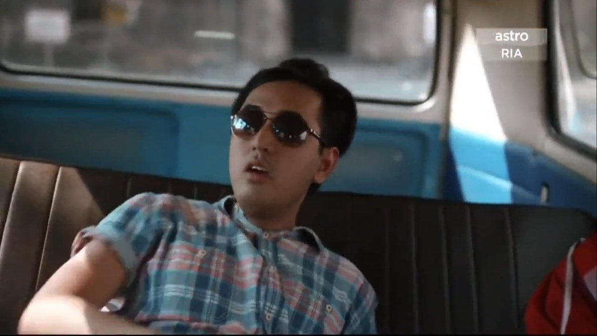 SURGA YANG TAK DIRINDUKAN - 1080p (2015)