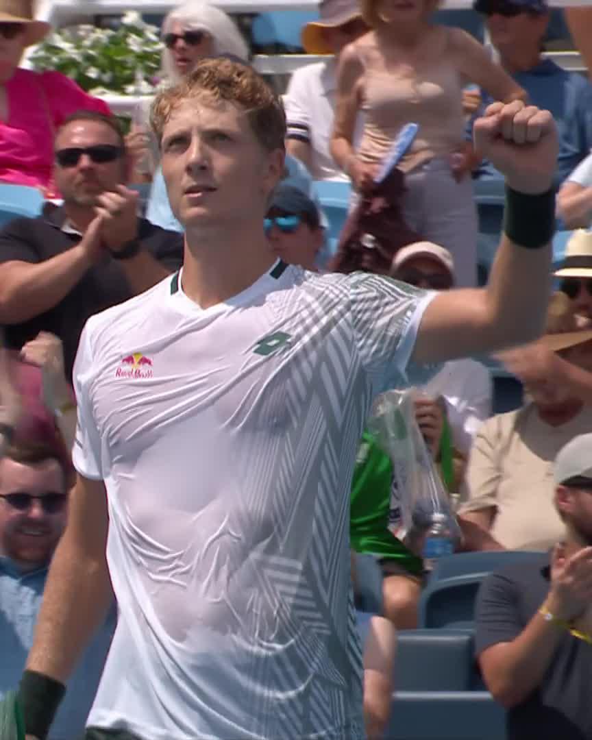 Wild ride 🎢 Martin Landaluce snaps a six-match losing streak with a 6-3 7-5 win over Jack Draper at #CincyTennis.