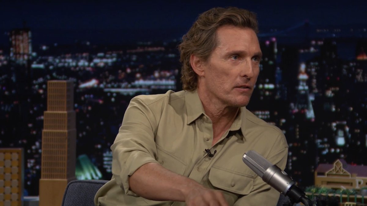 .Matthew McConaughey met Pope Leo XIV! #FallonTonight