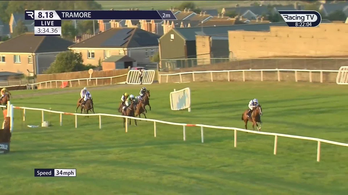 𝐃𝐫𝐞𝐚𝐦 𝐎𝐧 𝐁𝐚𝐛𝐲 😶🌫️ Emmet Mullins' mare, who is engaged for a return to Tramore Racecourse on Saturday, excels under a jubilant Maxine O Sullivan