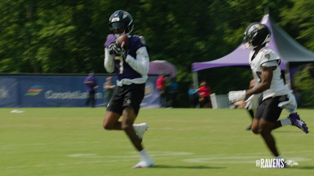 Lamar Jackson has been DEALING. 🎯 Another 4k passing yards incoming.