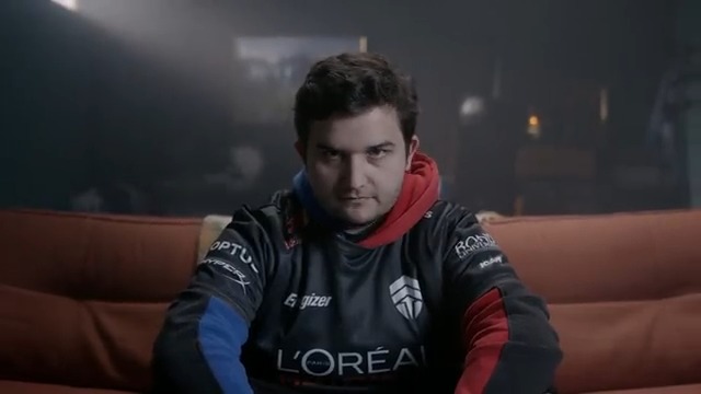 Throwback to that time Aleks Barcode showed us how big his Halo brain really is 🧠