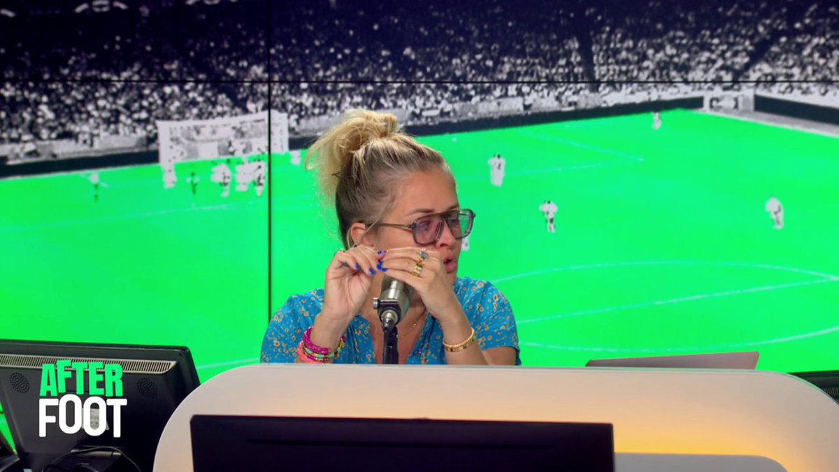 🗣️"Quand il regarde l'évolution du poste, il n'aime pas trop ce qu'il voit de la majorité des gardiens !" Alexandre Plumey, créateur du podcast "La voix des gardiens", revient sur l'avis de Fabien Barthez au sujet de l'évolution du poste de gardien.