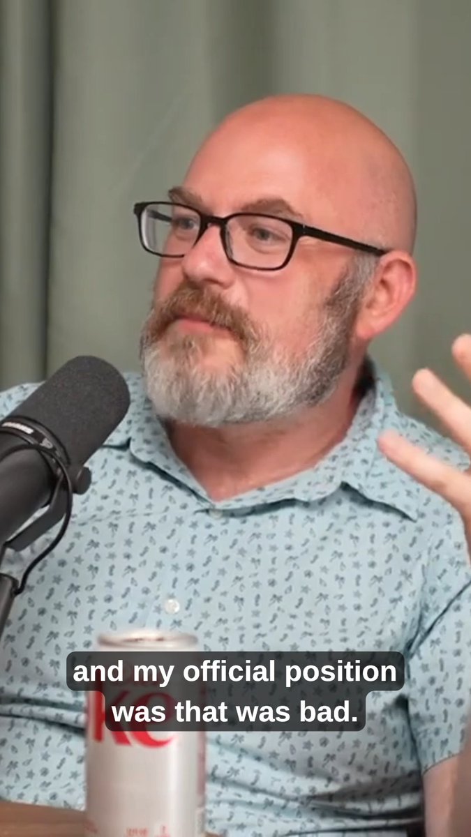 “Just get off your phone” might be the modern version of “just quit smoking.” Matthew Yglesias and Jerusalem revisit Robert Putnam’s "Bowling Alone" and debate why American social connection and civic life have declined. What would it actually take to rebuild community in America? Take a look at the full episode: #BowlingAlone #RobertPutnam #TheArgument #SocialConnection