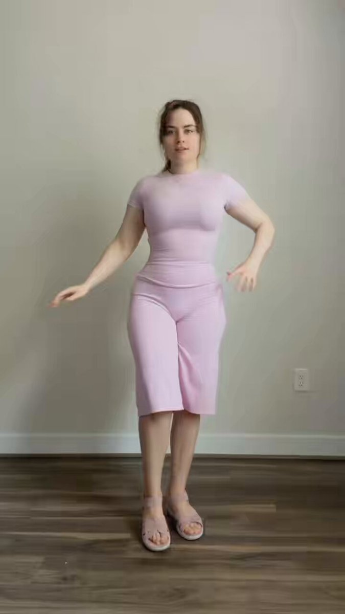 Comfy outfit of the day! Pink yoga pants set