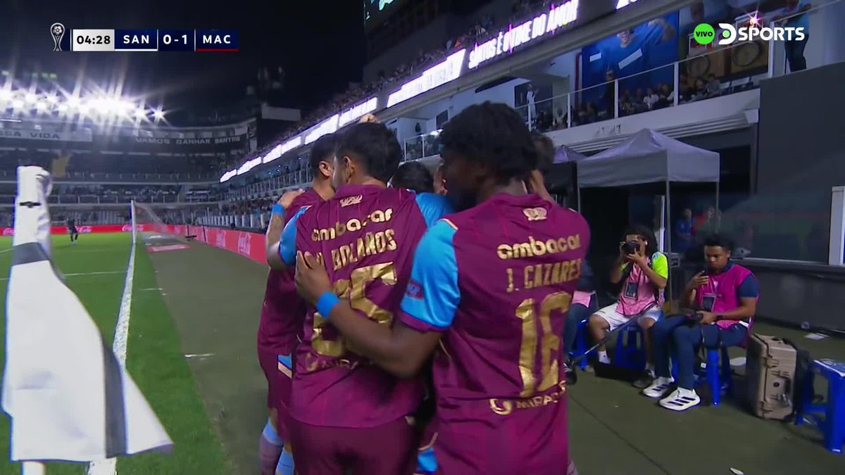¡MACARÁ SORPRENDE A SANTOS! El equipo ecuatoriano se puso en ventaja tras el remate con la rodilla de Franco Posse y gana 1-0 en los octavos de final de la CONMEBOL #SudamericanaEnDSPORTS.