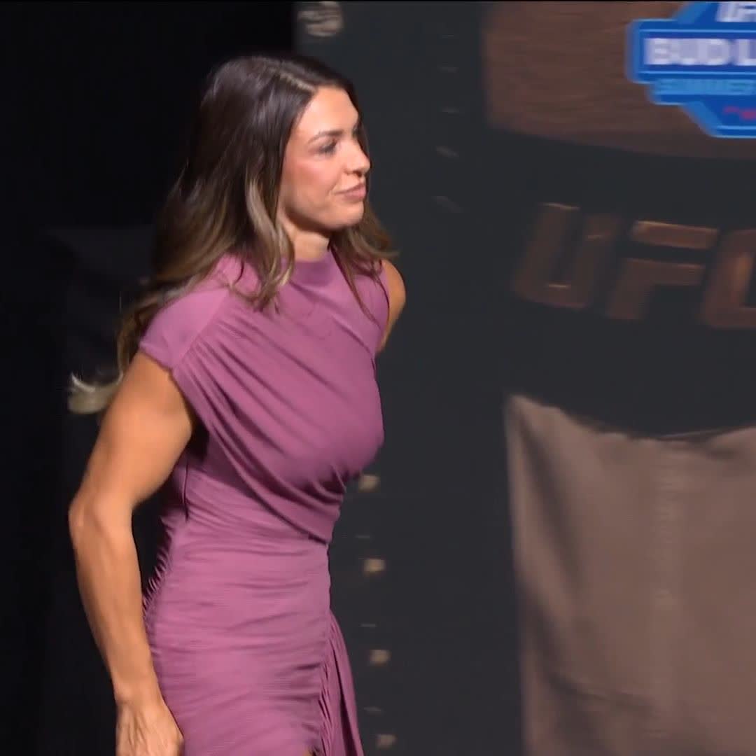 Quién saldrá del Octágono como la reina del peso paja en #UFC330? 👑 MackenzieDern vs Gillian Robertson Sáb 15 de agosto | En vivo por @pplusdeportes
