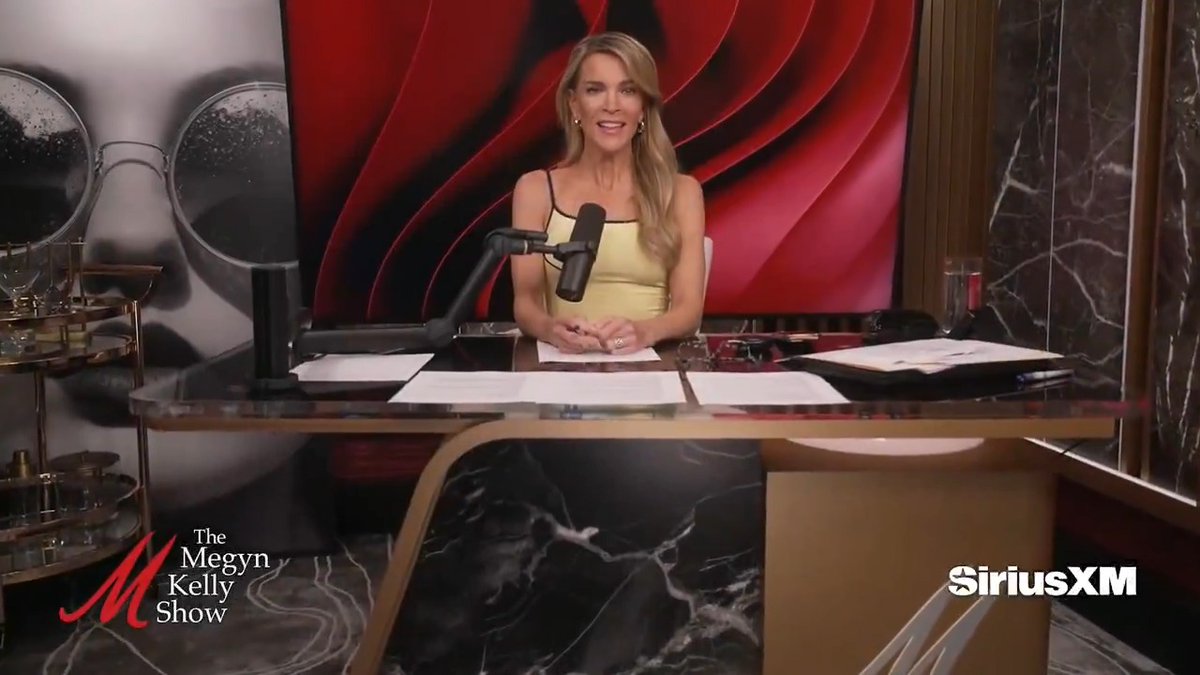 Ariana Grande Is Being FAILED by Those Around Her, and Meghan Markle ESCALATES Feud with Martha Stewart, with Maureen Callahan WATCH: