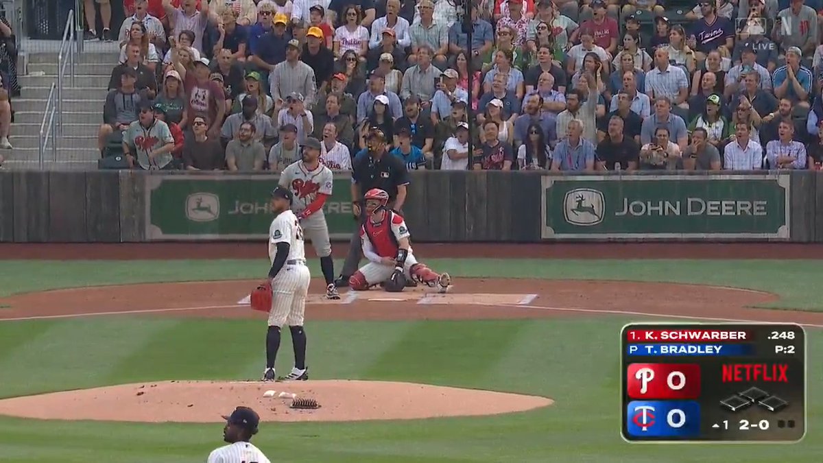 LEADOFF SCHWARBOMB INTO THE CORN! 💥 #MLBatFieldOfDreams
