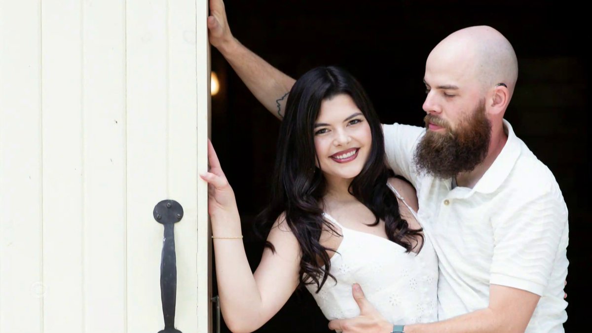 23 years ago, Noah Waters’ brother Michael became an organ donor and saved the life of 18-month-old Brooklyn Dotson. Today, Noah and Brooklyn are engaged, bringing two families connected by tragedy together in a remarkable love story.