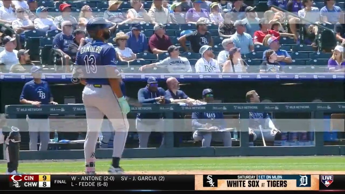 "I started trying to make contact out in front, stay over the plate and release that top hand and before you know it, I started hitting BOMBS." Hall of Famer Fred McGriff talks about his swing alongside the #MLBTonight crew at the Field of Dreams.