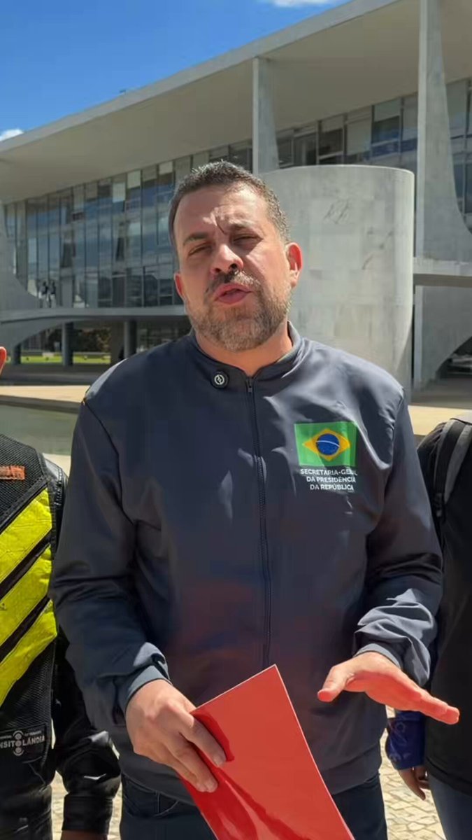 A pedido dos entregadores, notificamos o iFood exigindo esclarecimentos sobre o mais entrega. Os trabalhadores por aplicativos querem transparência das plataformas! Vamos para cima!