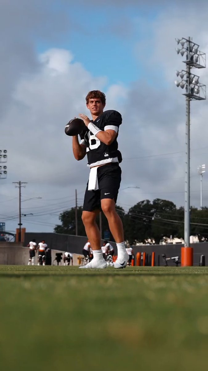 We got Arch Manning on the mic 🤘 🎙️ Arch Manning