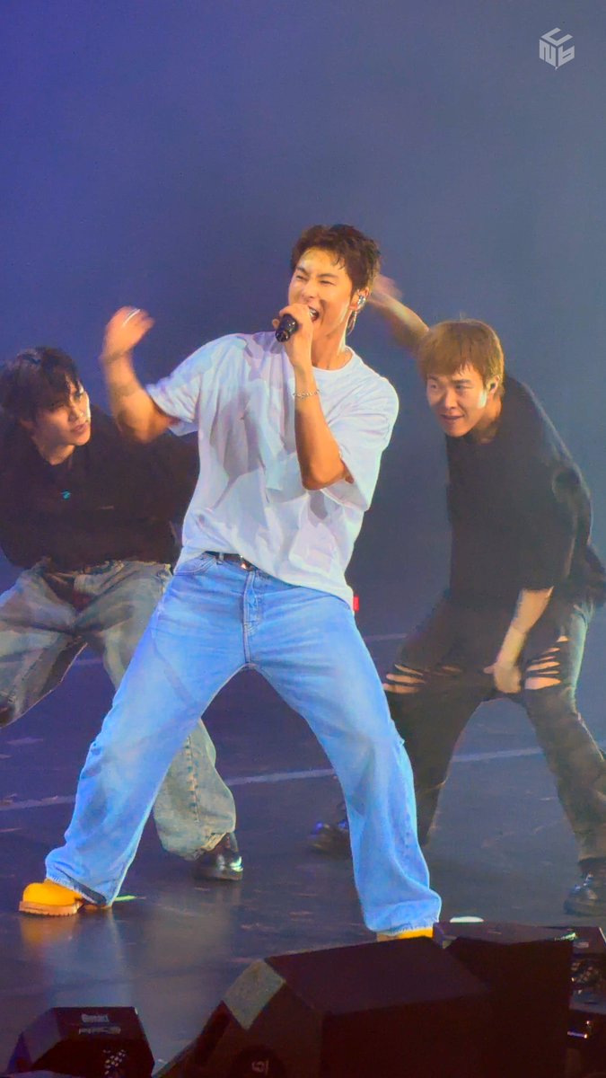 260808 Checkmate, U-KNOW PROJECT 26 : SCENE#1 in Macau #UKNOW #유노윤호 #TVXQ! #동방신기 #東方神起 #UKNOW_PROJECT26 #UKNOW_CONCERT_TOUR