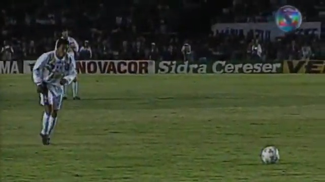 Hoy, hace 29 años...Aún lo veo y tengo fe que Julinho la meta.