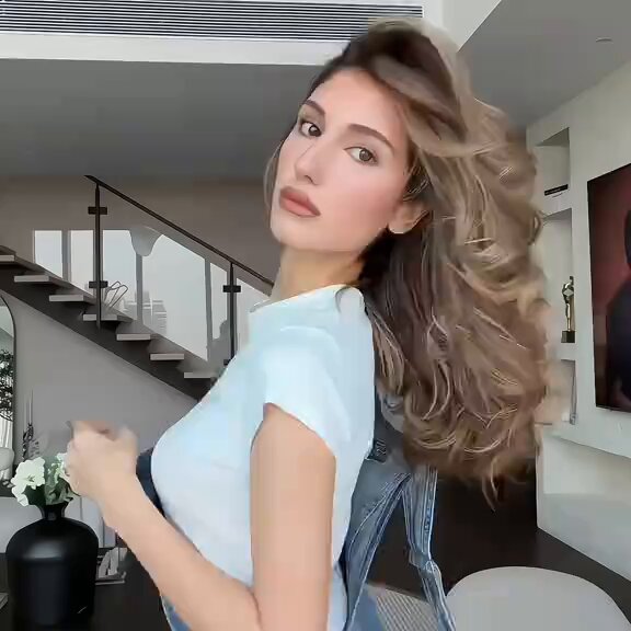 ترند " مقطع متداول " متداول: خارقة الجمال شيرين بيوتي في أحدث ظهور 🤎🔥
