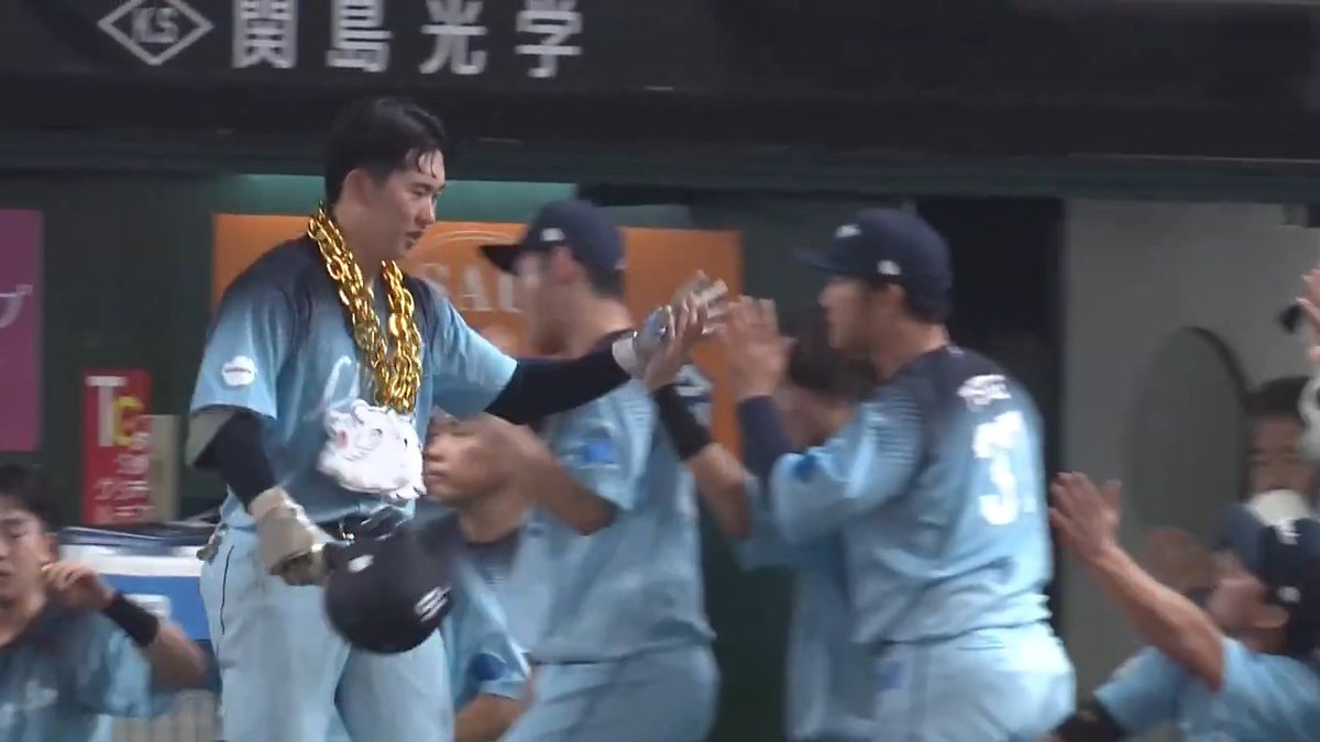 初球をライトスタンドへ突き刺す! #小島大河 選手がホームランを放ち、さらにリードを広げます! #seibulions #打破 #圧倒的至近距離 #アオフェス2026