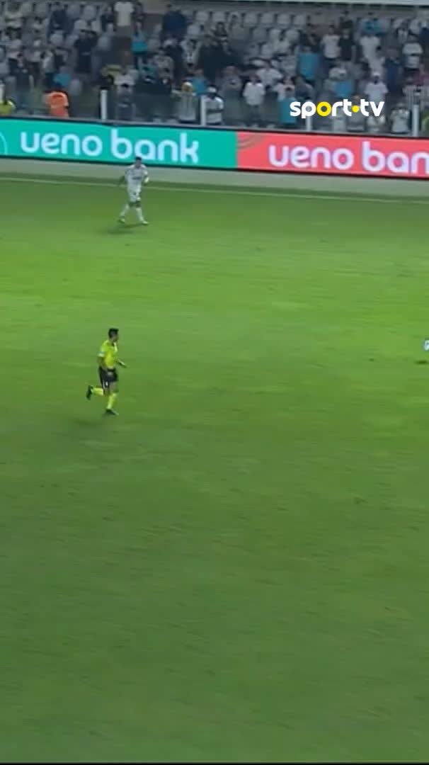 Esta assistência de Neymar 😮‍💨 #sporttvportugal #TaçaSulAmericana #Santos #Neymar