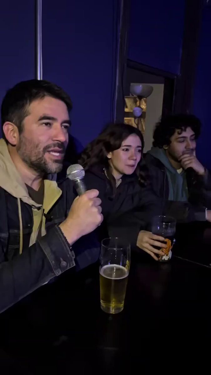 - Y tu que discapacidad tienes? + Soy libertario.