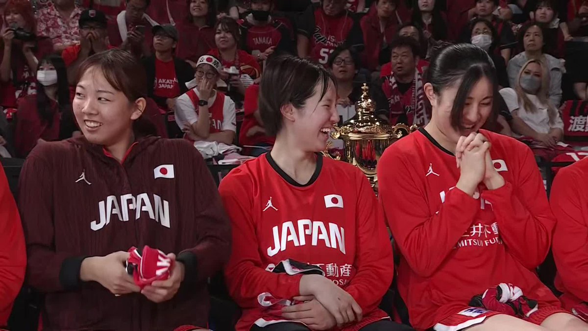 恒例になりつつあるMVP発表リアクション👀 今大会のMVPは・・・🤨 Stephanie Mawuli 馬瓜 ステファニー #三井不動産カップ2026 #AkatsukiJapan #日本一丸