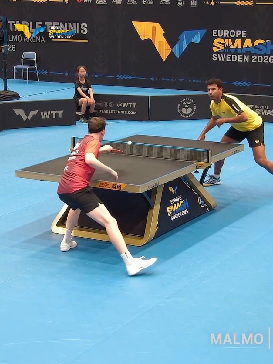 Omar Assar was NOT letting this point go! 😤🔥 An outrageous around-the-net shot followed by an unbelievable under-the-table save all in one rally against Jonathan Groth was insane! 🤯 #EuropeSmash #TableTennis