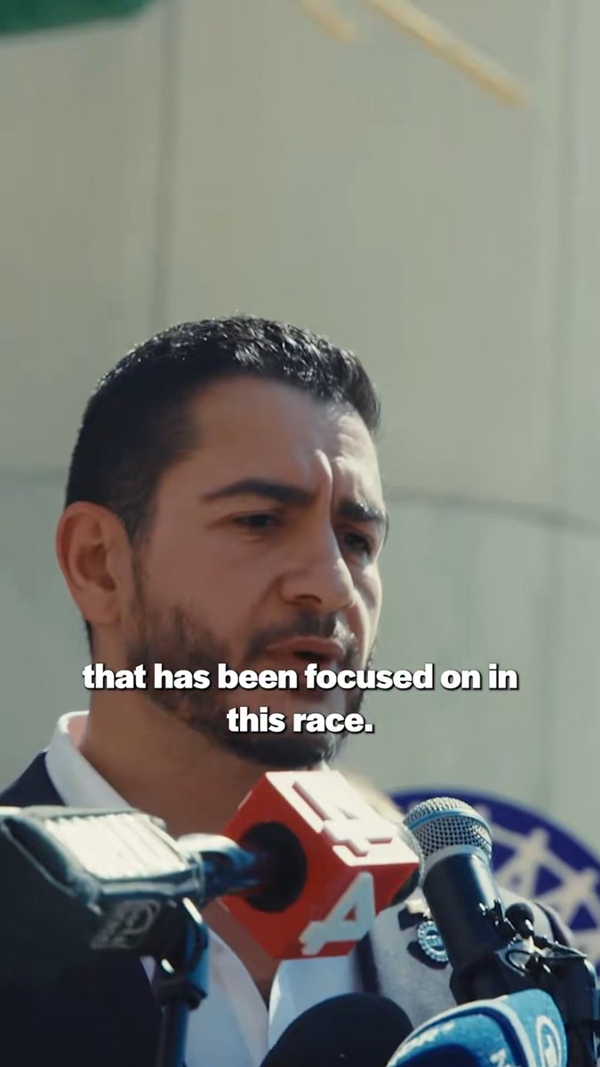 El-Sayed’s speech to Jews starts out nice: He attended a Seder, he went to shul. But then he makes clear that what was so “meaningful” was meeting Jews who agree with him about Israel. Mixing your sentences about Jewish safety with ones about what political positions we should have is not the conciliatory take you think it is.